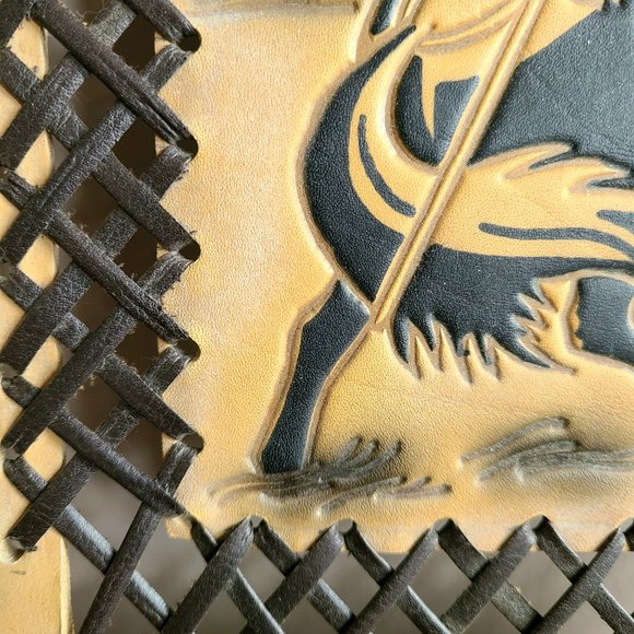 Framed tooled leather painting. - Picture 3 of 5